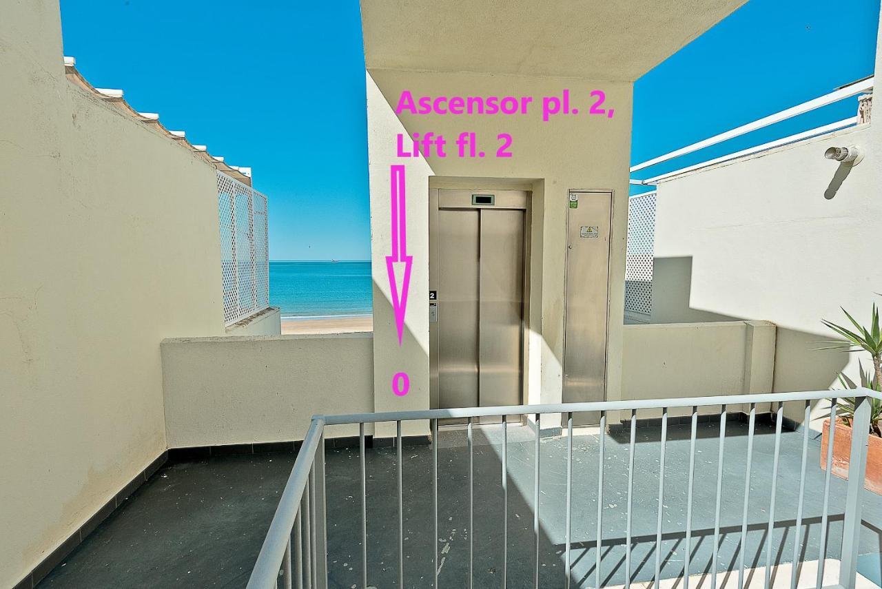 אל פוארטו דה סנטה מריה On Beach Deluxe Apartment With Pools And Own Garden מראה חיצוני תמונה