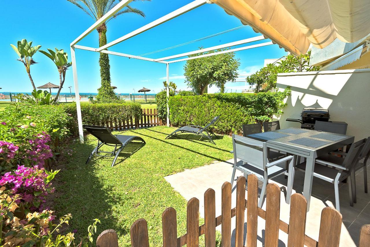 אל פוארטו דה סנטה מריה On Beach Deluxe Apartment With Pools And Own Garden מראה חיצוני תמונה